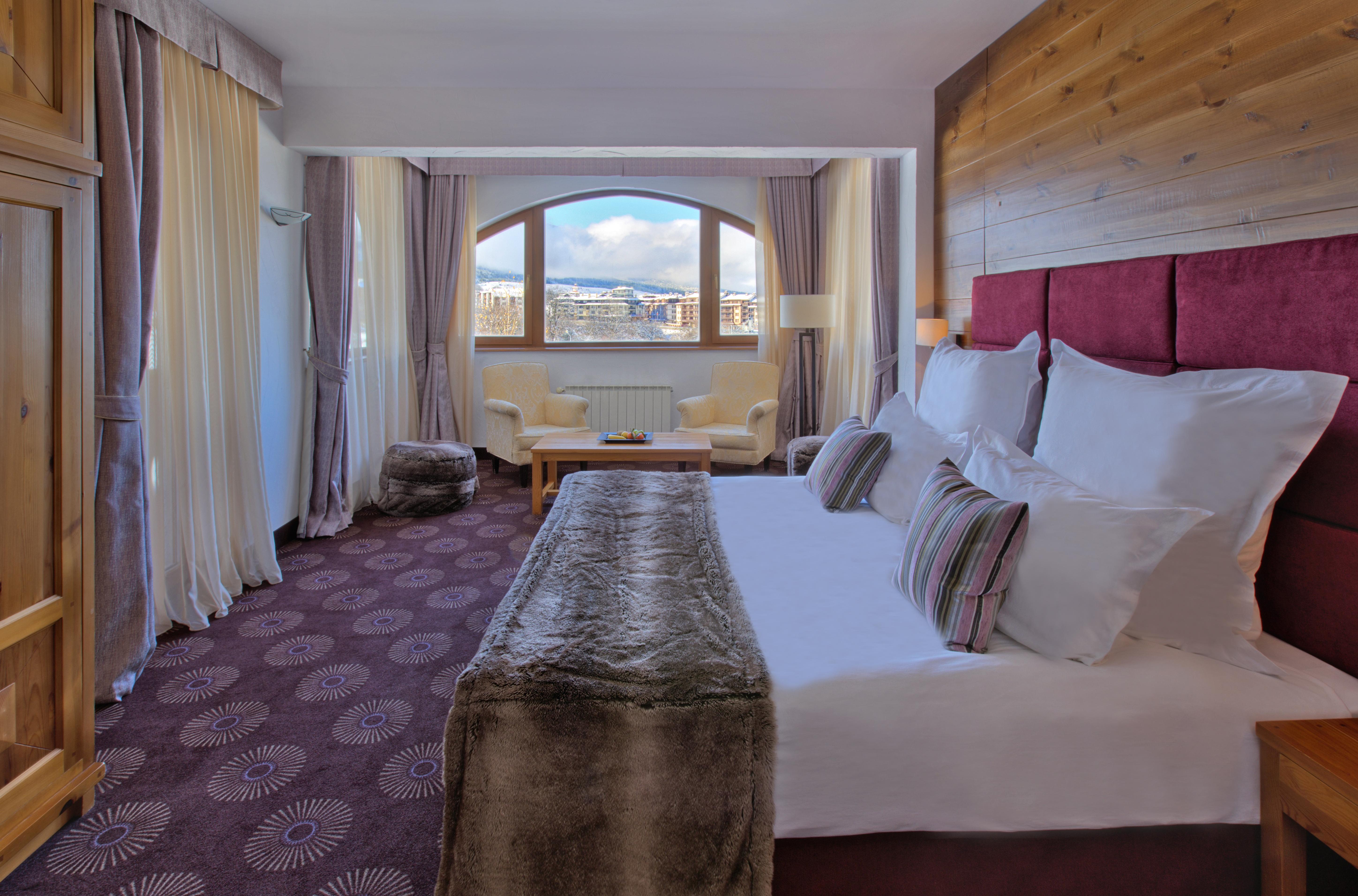 Kempinski Grand Arena 5* בנסקו