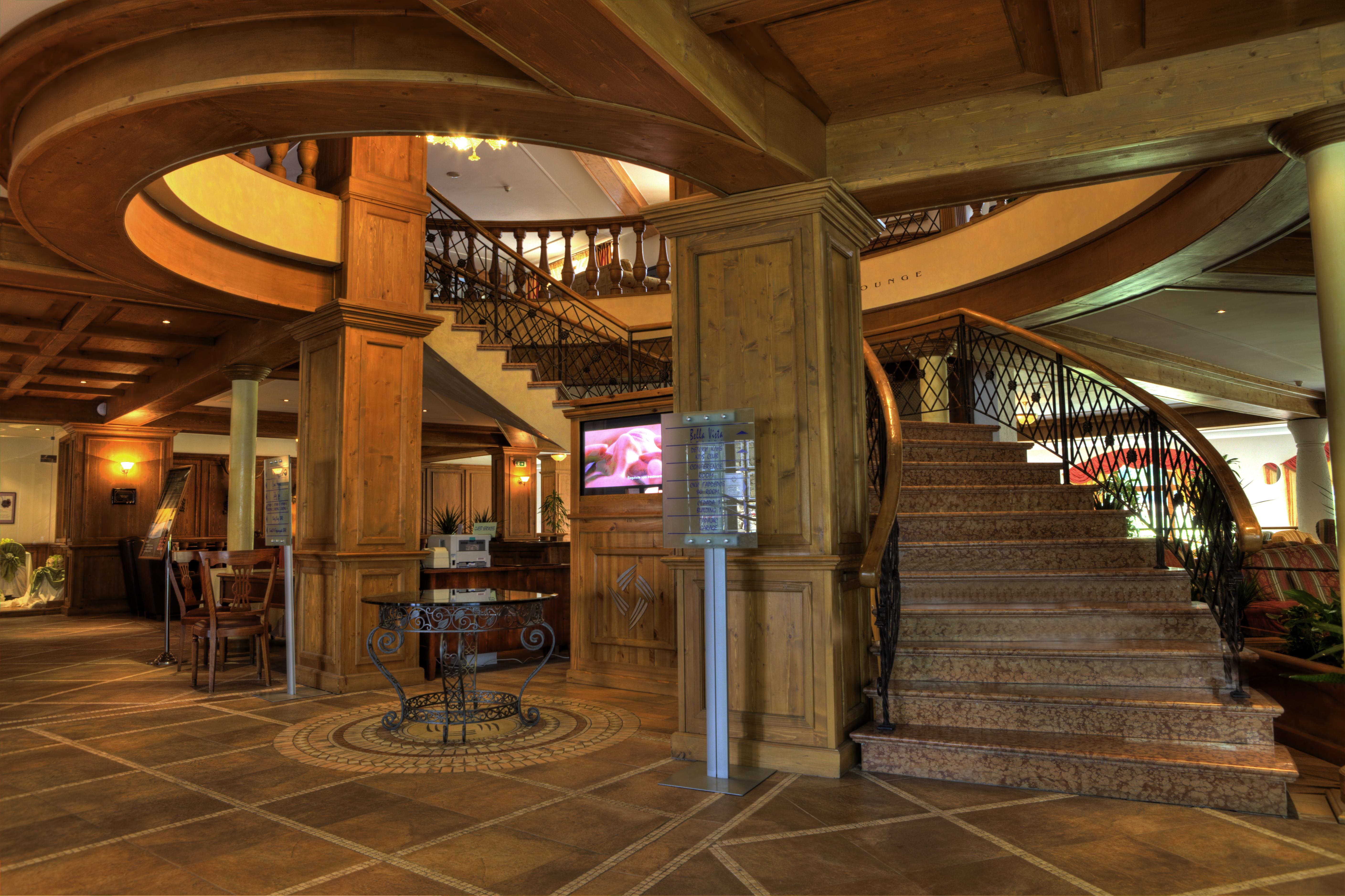 Kempinski Grand Arena 5*